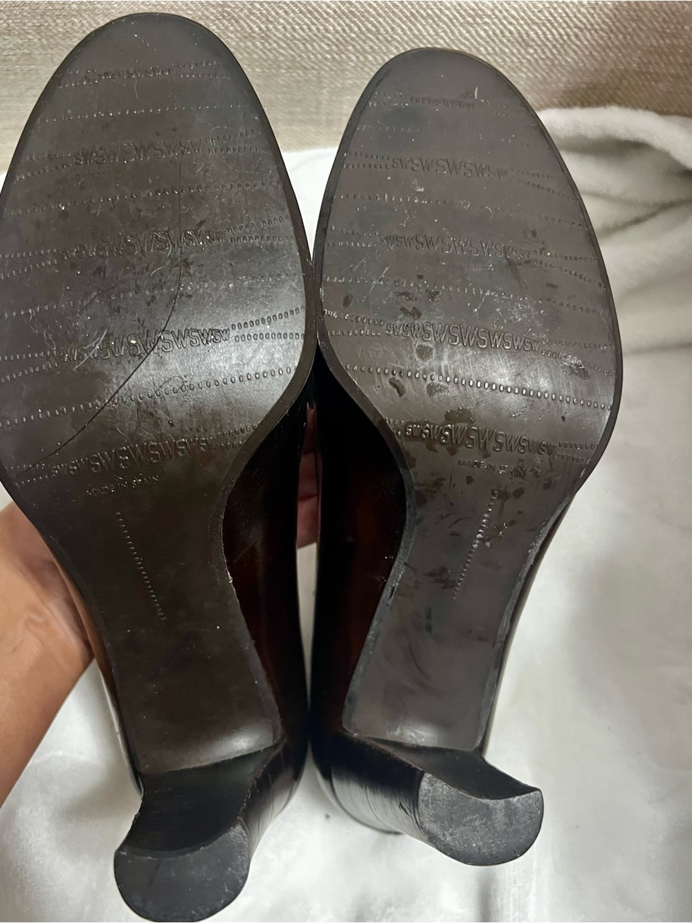 Stuart Weitzman Patent Leather Tortoise
Loafer Heel - Picture 6 of 9